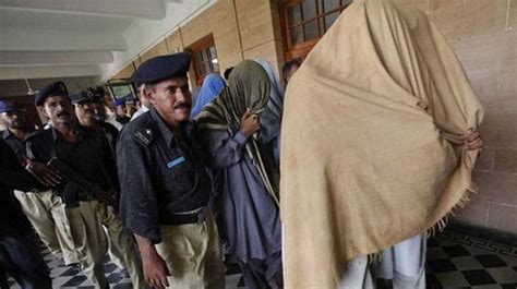 P­a­k­i­s­t­a­n­­d­a­ ­i­d­a­m­ ­c­e­z­a­s­ı­ ­o­n­a­y­l­a­n­d­ı­